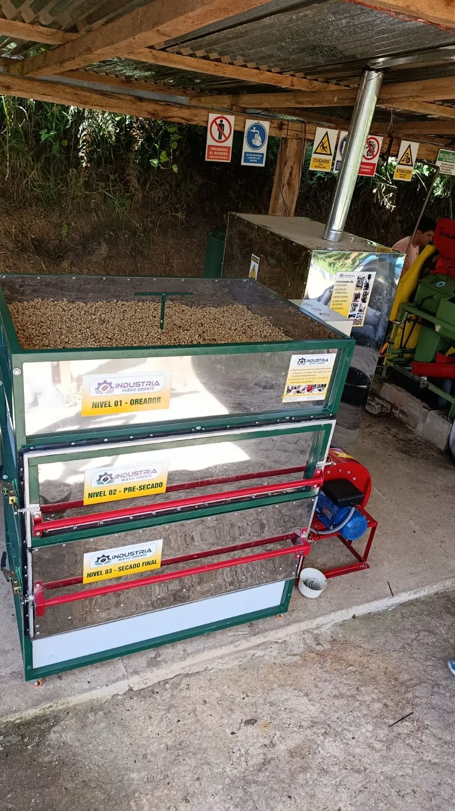 Secador Vertical - Maquinaria Cafetalera